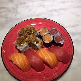 Sushi variado 1
